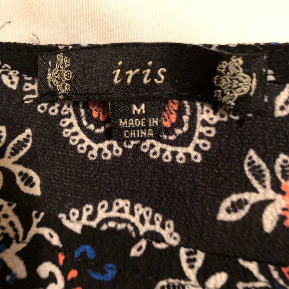 Blouse - Picture 2 of 2